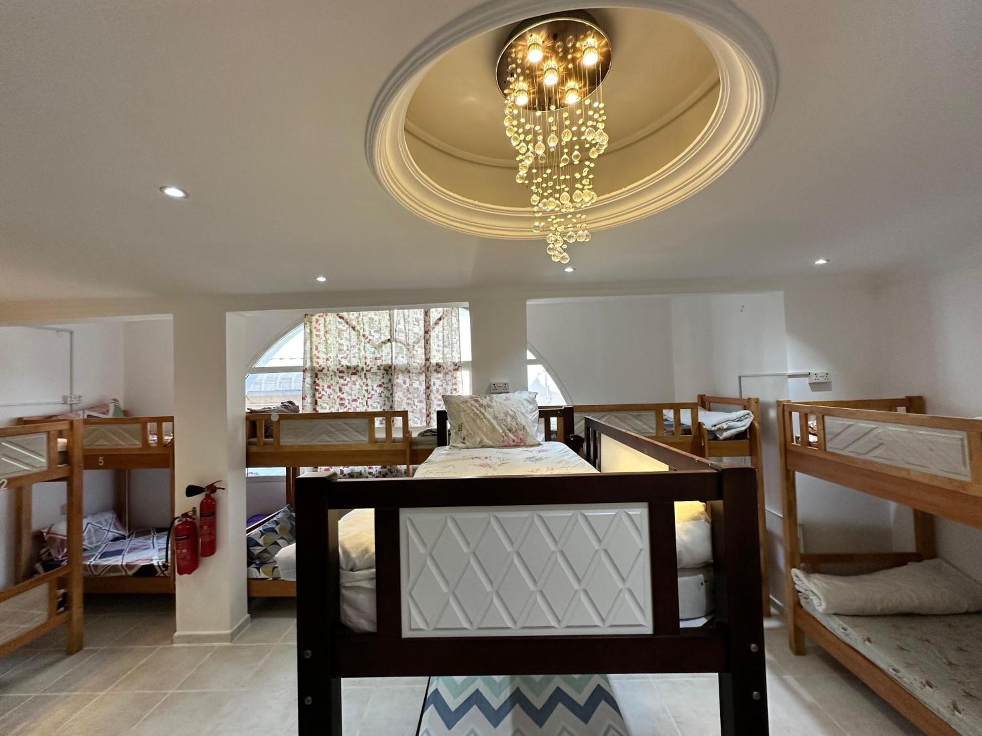 International Abu Dhabi Hostel Dış mekan fotoğraf