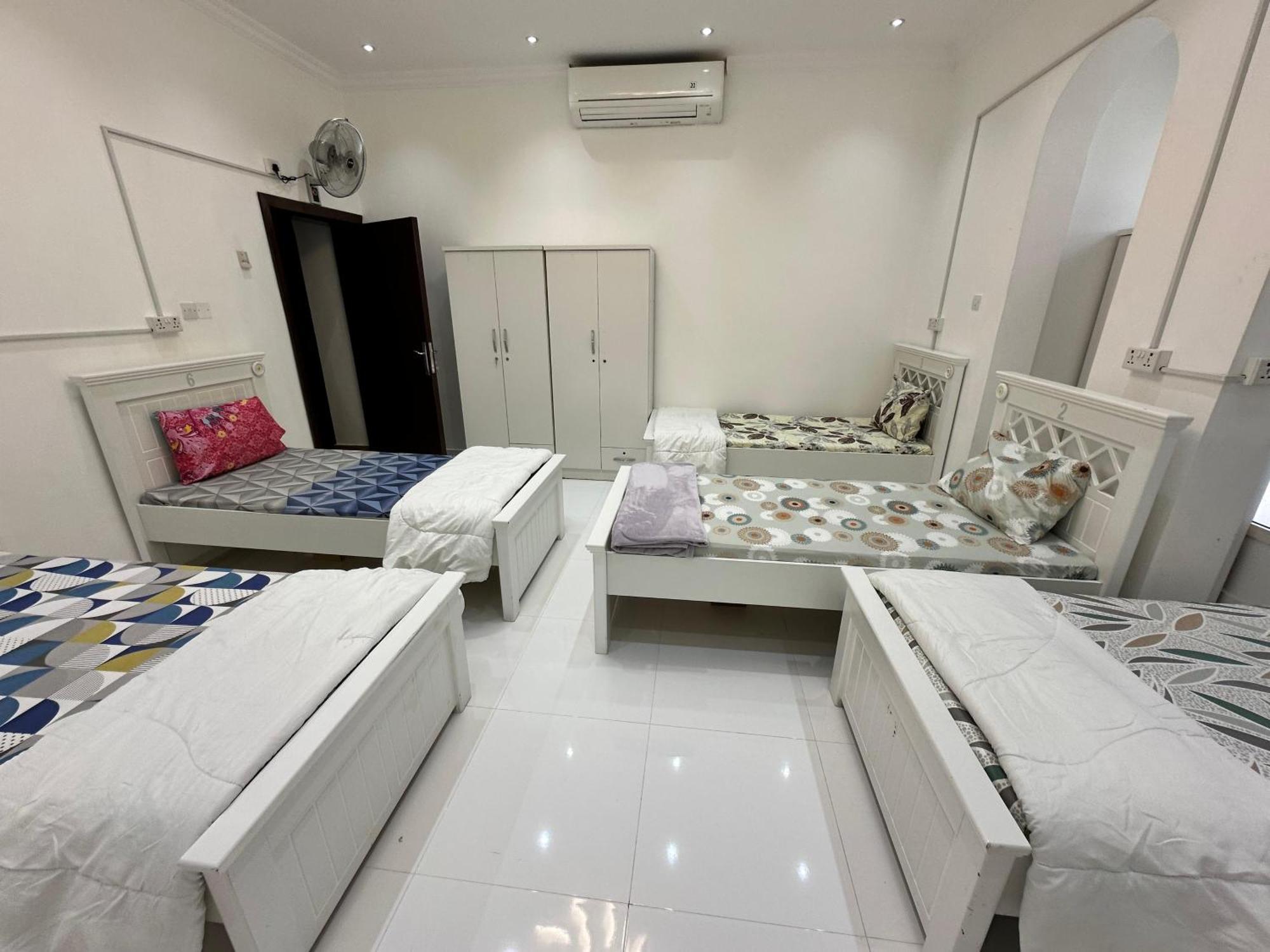 International Abu Dhabi Hostel Dış mekan fotoğraf