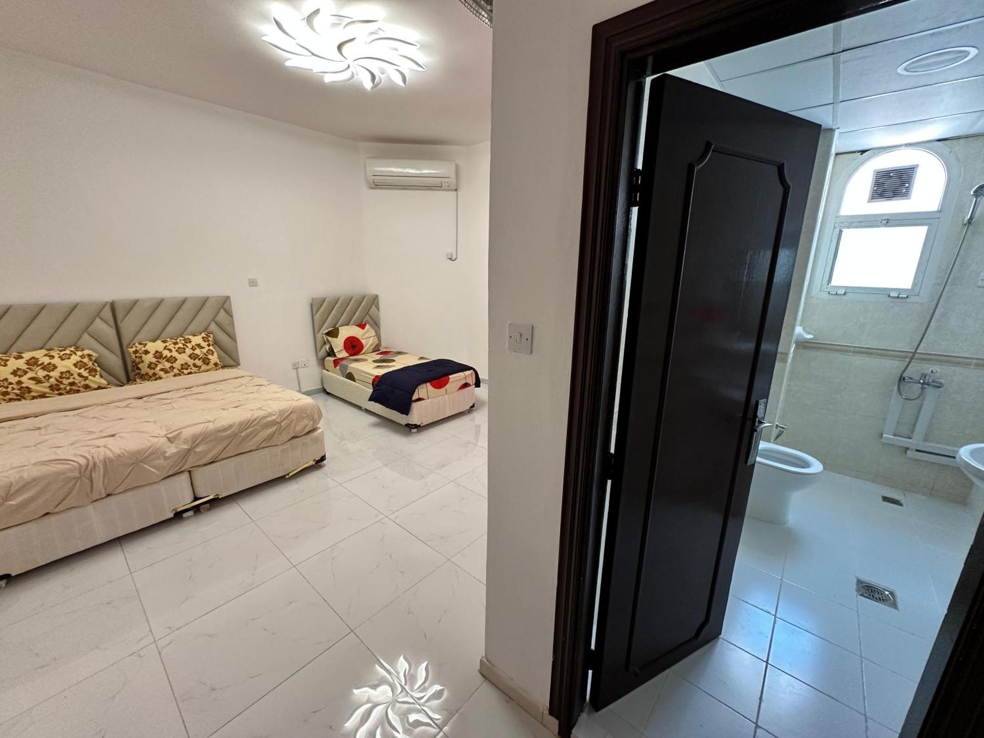 International Abu Dhabi Hostel Dış mekan fotoğraf