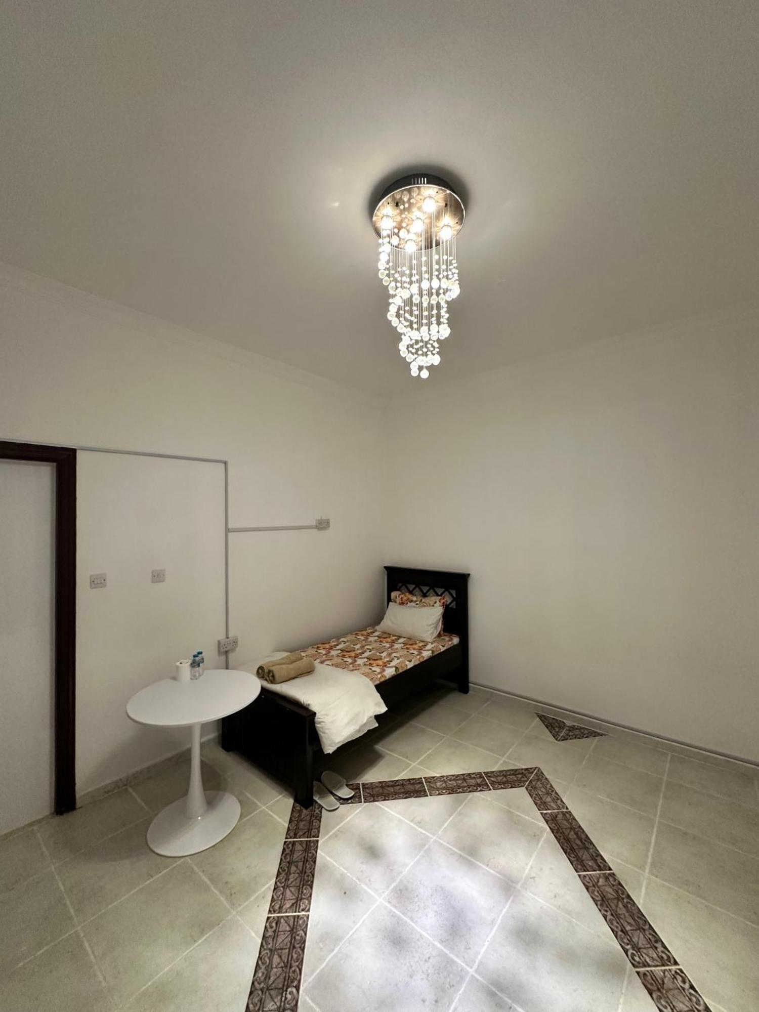 International Abu Dhabi Hostel Dış mekan fotoğraf