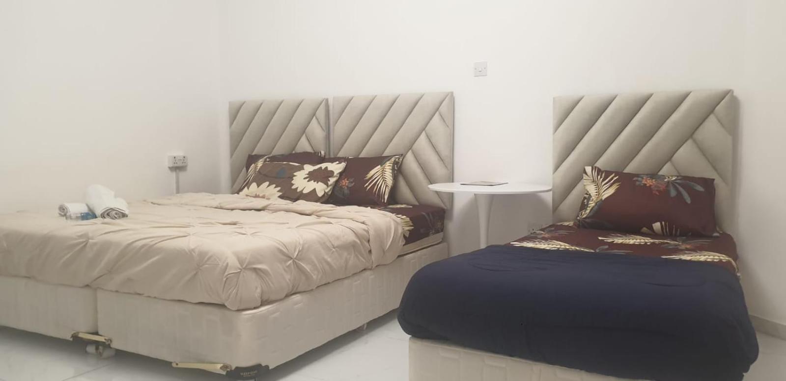 International Abu Dhabi Hostel Dış mekan fotoğraf